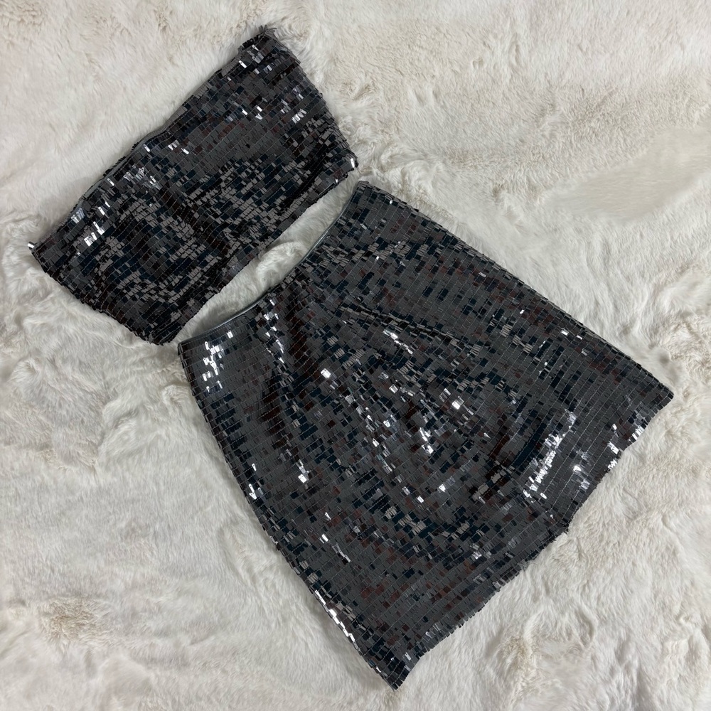 NWOT Superdown Sparkly Tube Top and Skirt Set